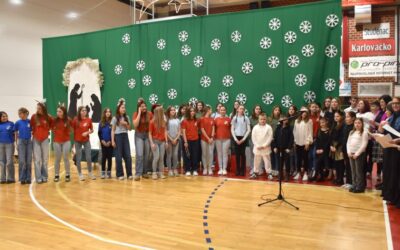 Školska božićna čarolija